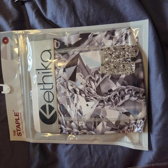 Ethika Benji Diamonds Mid - Size Small - Picture 3 of 3